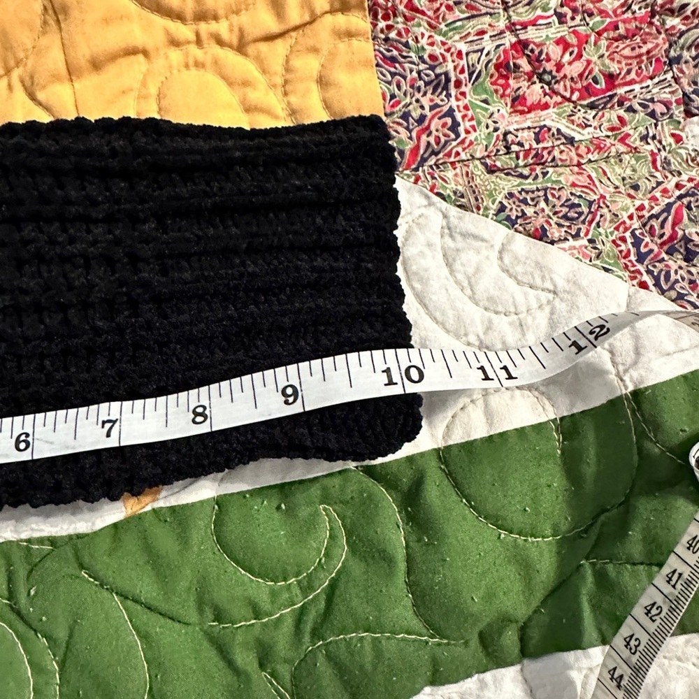 POL Scoop-Neck Chunky Knit Sweater. - Picture 8 of 8